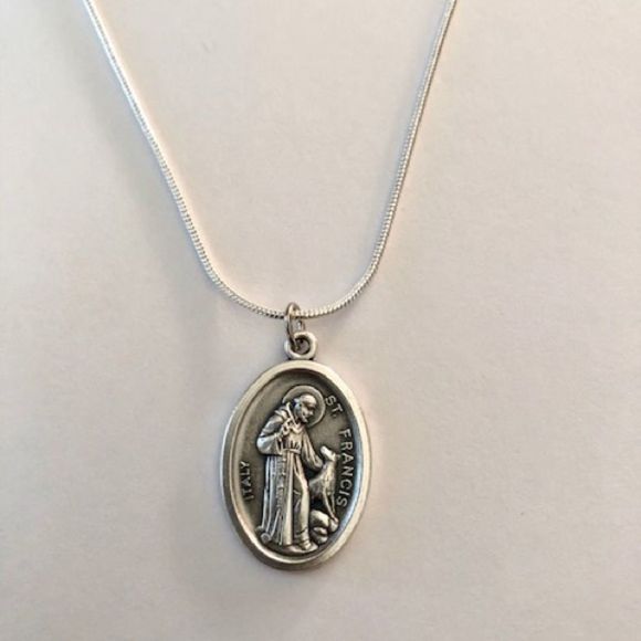 ST FRANCIS TAG MEDAL WITH STERLING NECKLACE & CARDS PET CHARITY - Picture 6 of 15